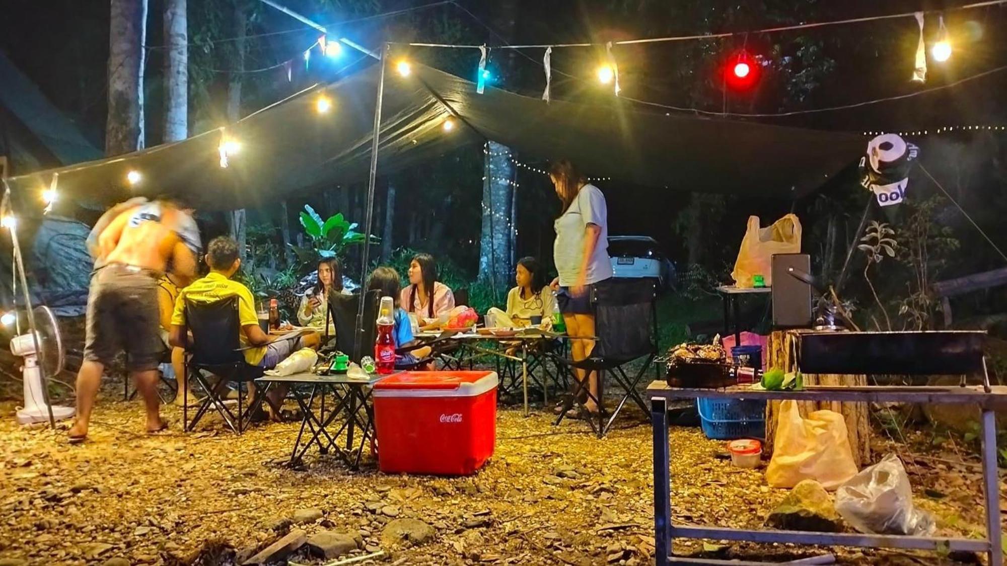 Khaosok August Freedom Camp